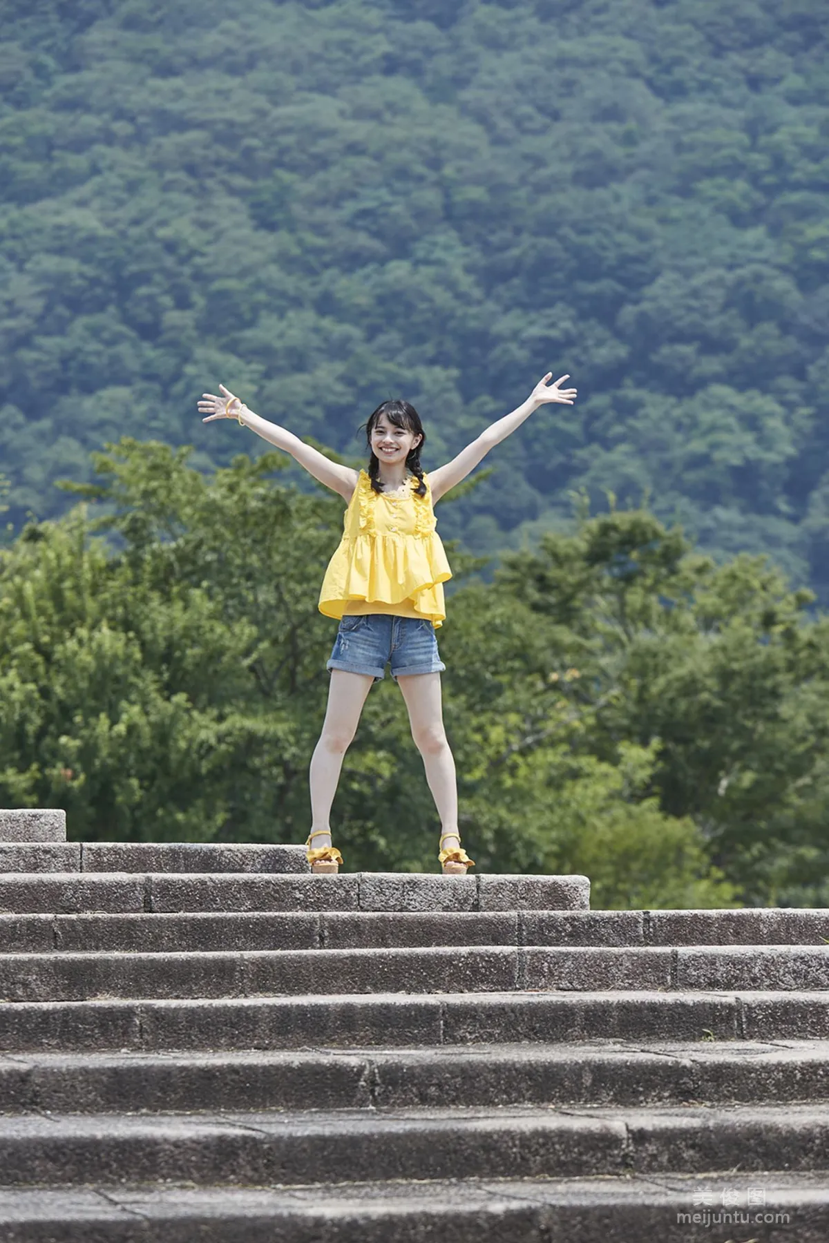 [Hello! Project Digital Books] No.197 上國料萌衣 Moe Kamikokuryo 39