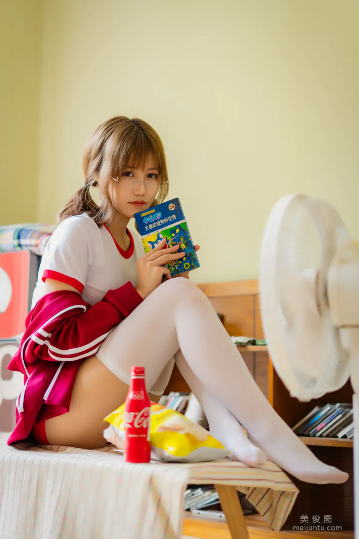 [網紅COSER] 小倉千代w - 紅色體操服 寫真集 40