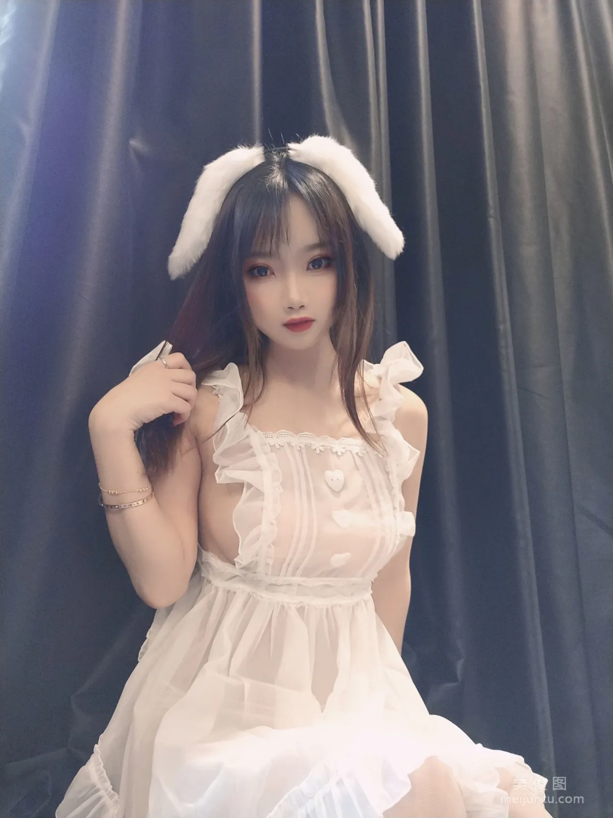 [網紅COSER] 鬼畜瑤 - 小羊圍裙 寫真集 30