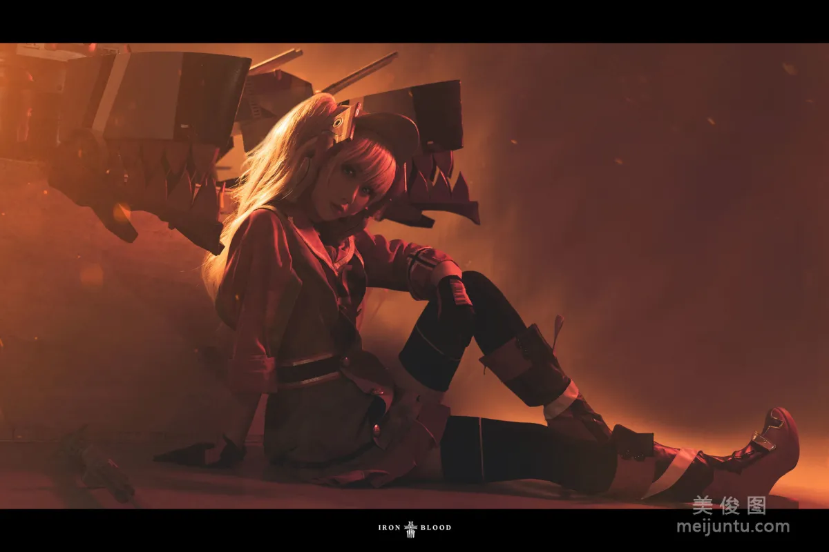 [網紅COSER] 面餅仙兒 - 希佩爾上将 寫真集 5