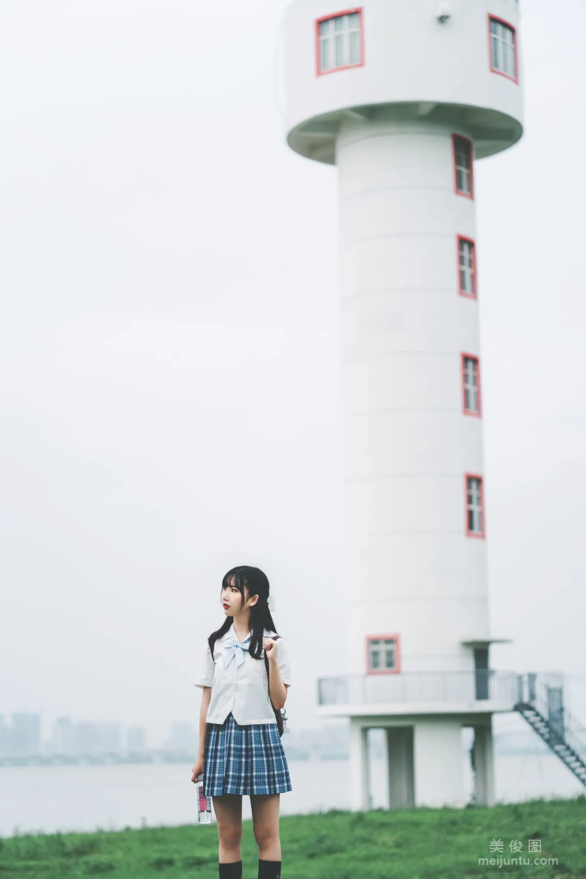 [網紅COSER] 面餅仙兒 - 沙雕JK 11
