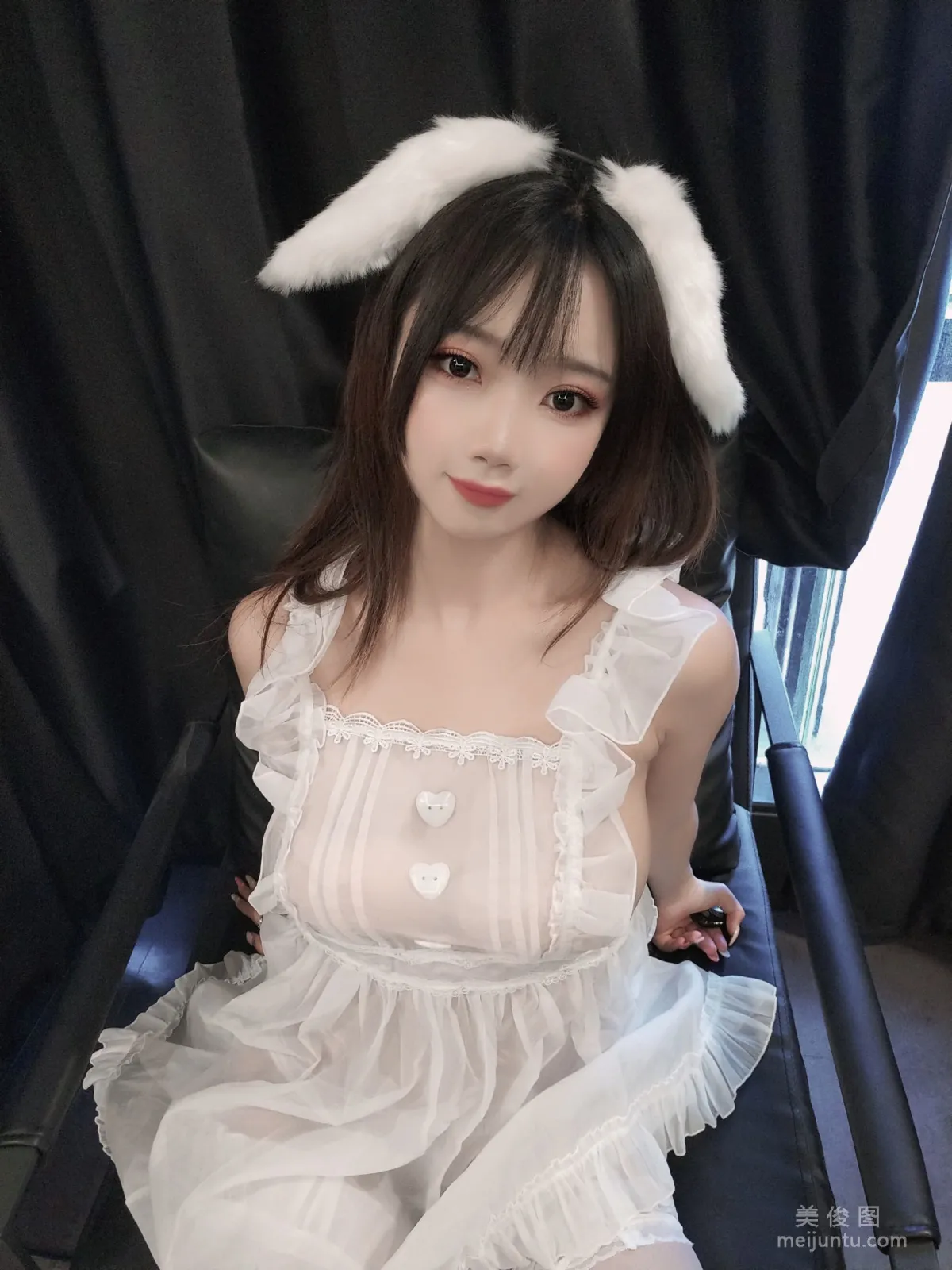[網紅COSER] 鬼畜瑤 - 小羊圍裙 寫真集 49