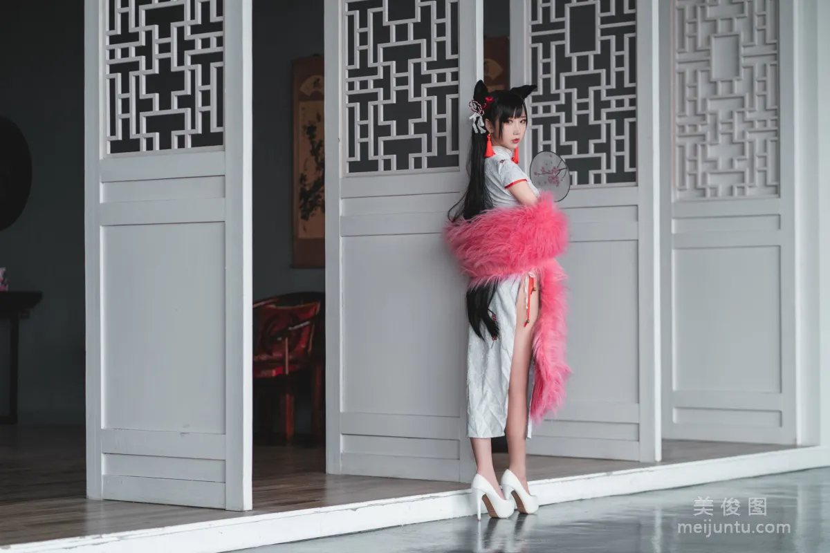 [網紅COSER] Coser面餅仙兒 - 旗袍愛宕 寫真集 18