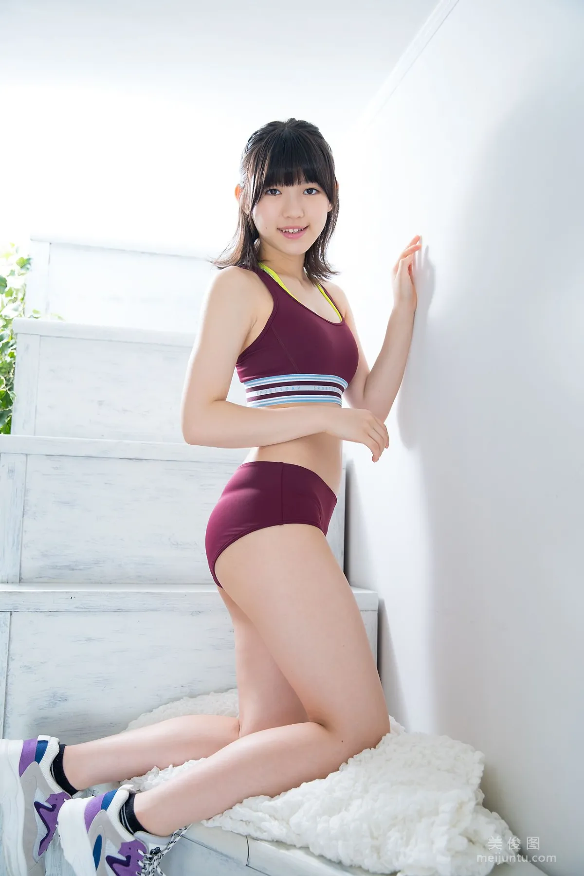 [Minisuka.tv] 沢村りさ - Limited Gallery 9.325