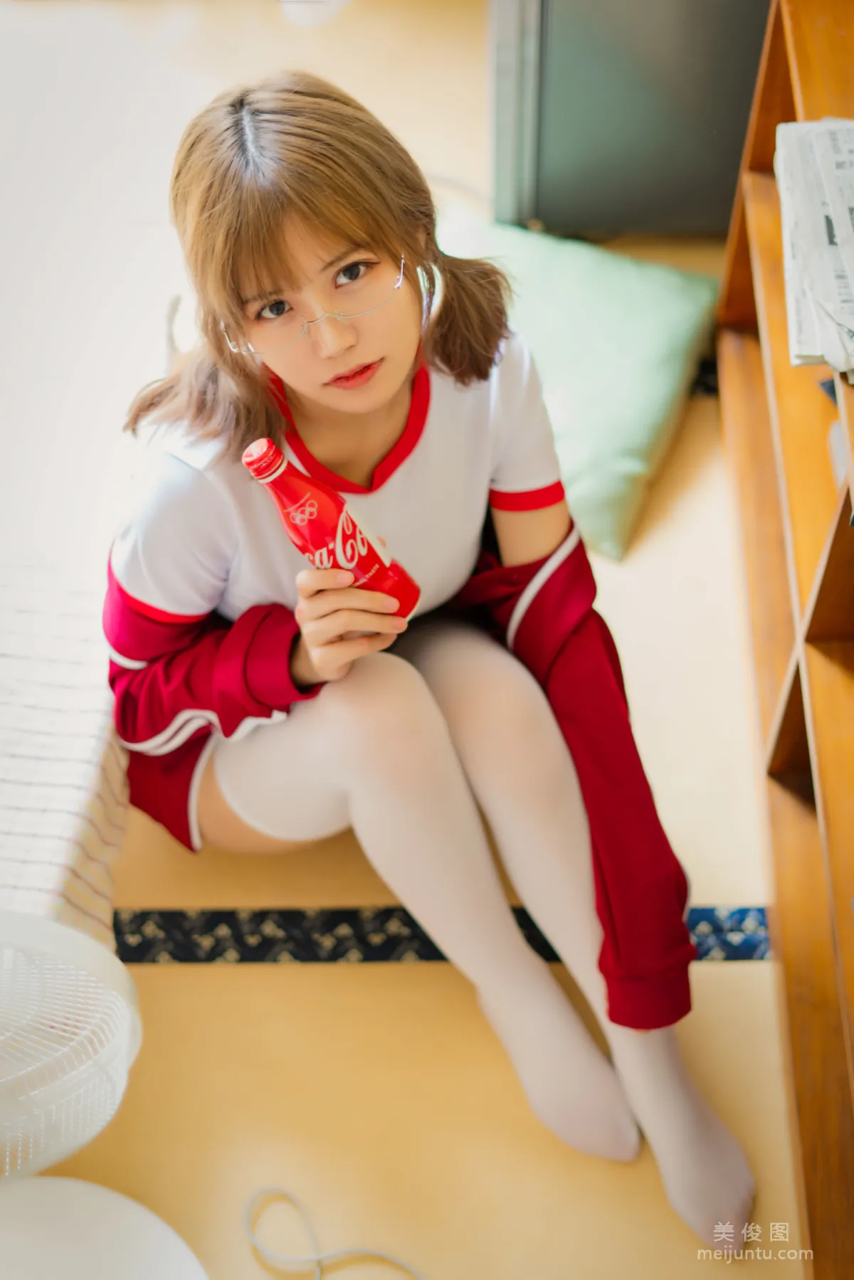 [網紅COSER] 小倉千代w - 紅色體操服 寫真集 20