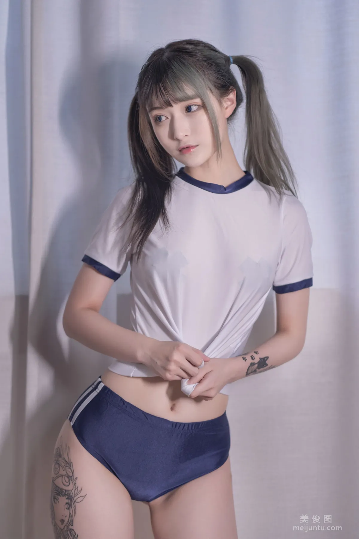 [網紅COSER] 鐵闆燒鬼舞w - 體操服 寫真集 18