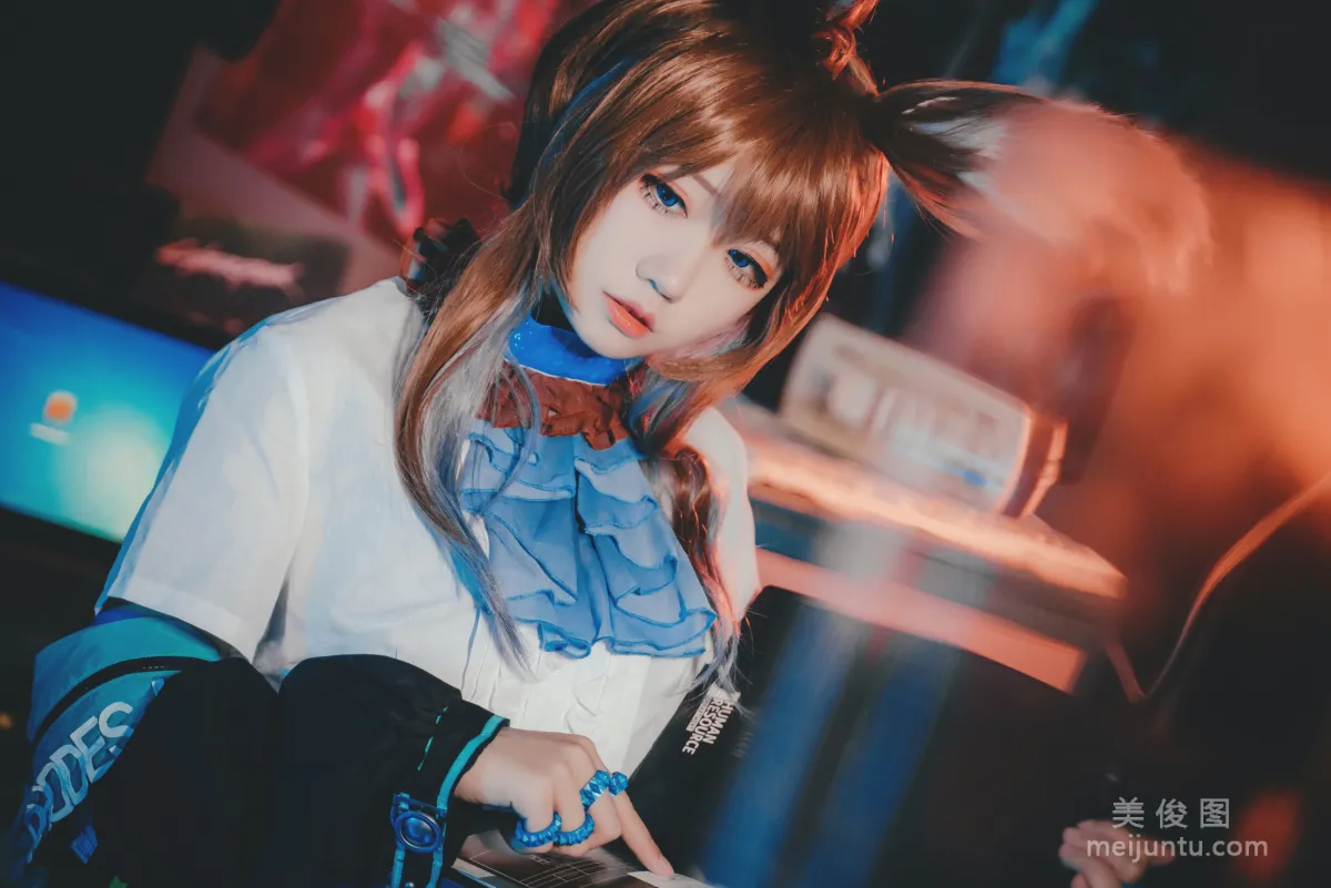 [網紅COSER] 貓君君MaoJun - 明日方舟 阿米娅 11