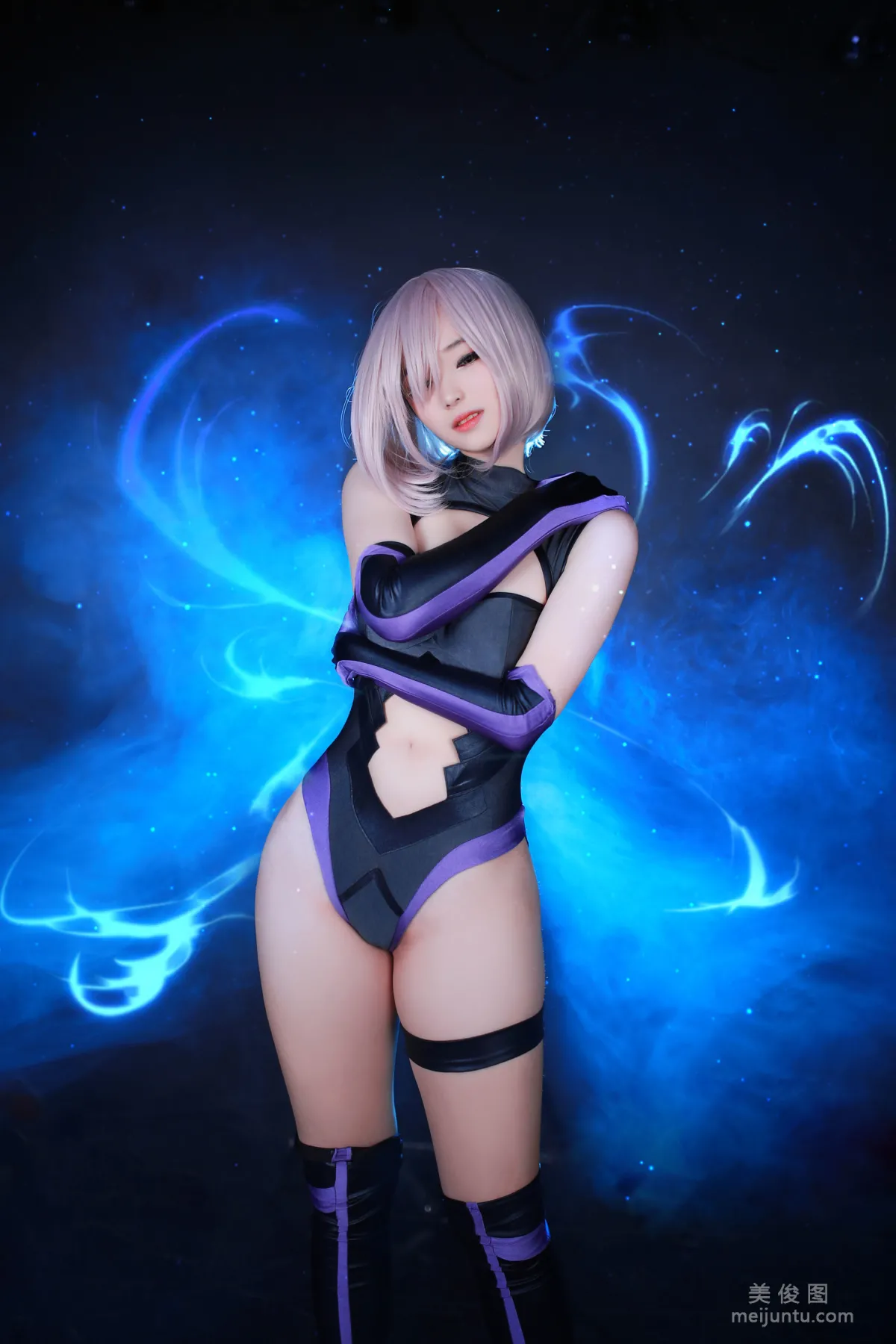 韩国妹子BamBi 《Fate_Grand Order - Mash Kyrielight (Shielder)》 写真集1