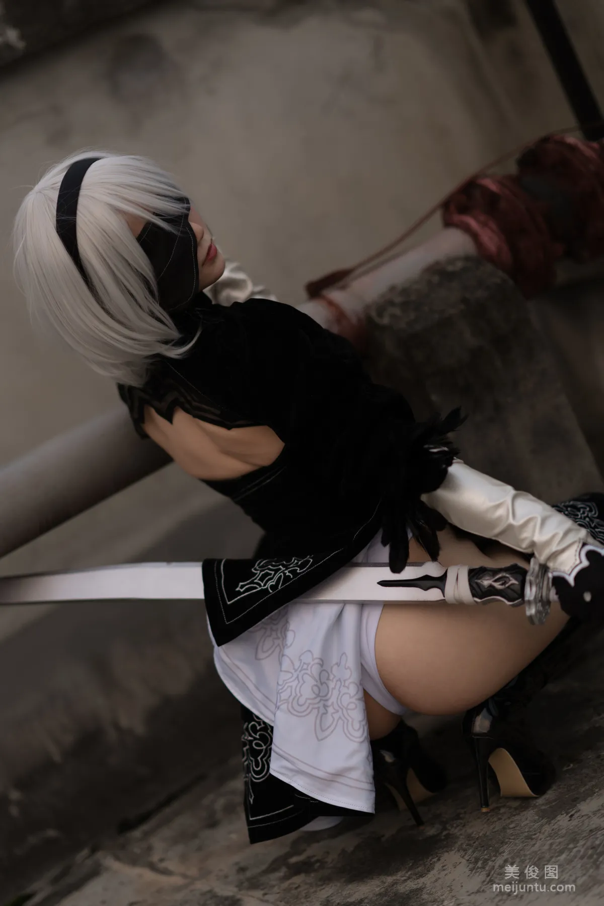 [網紅COSER] 動漫博主小倉千代w - 艦長 2B原皮 寫真集 20