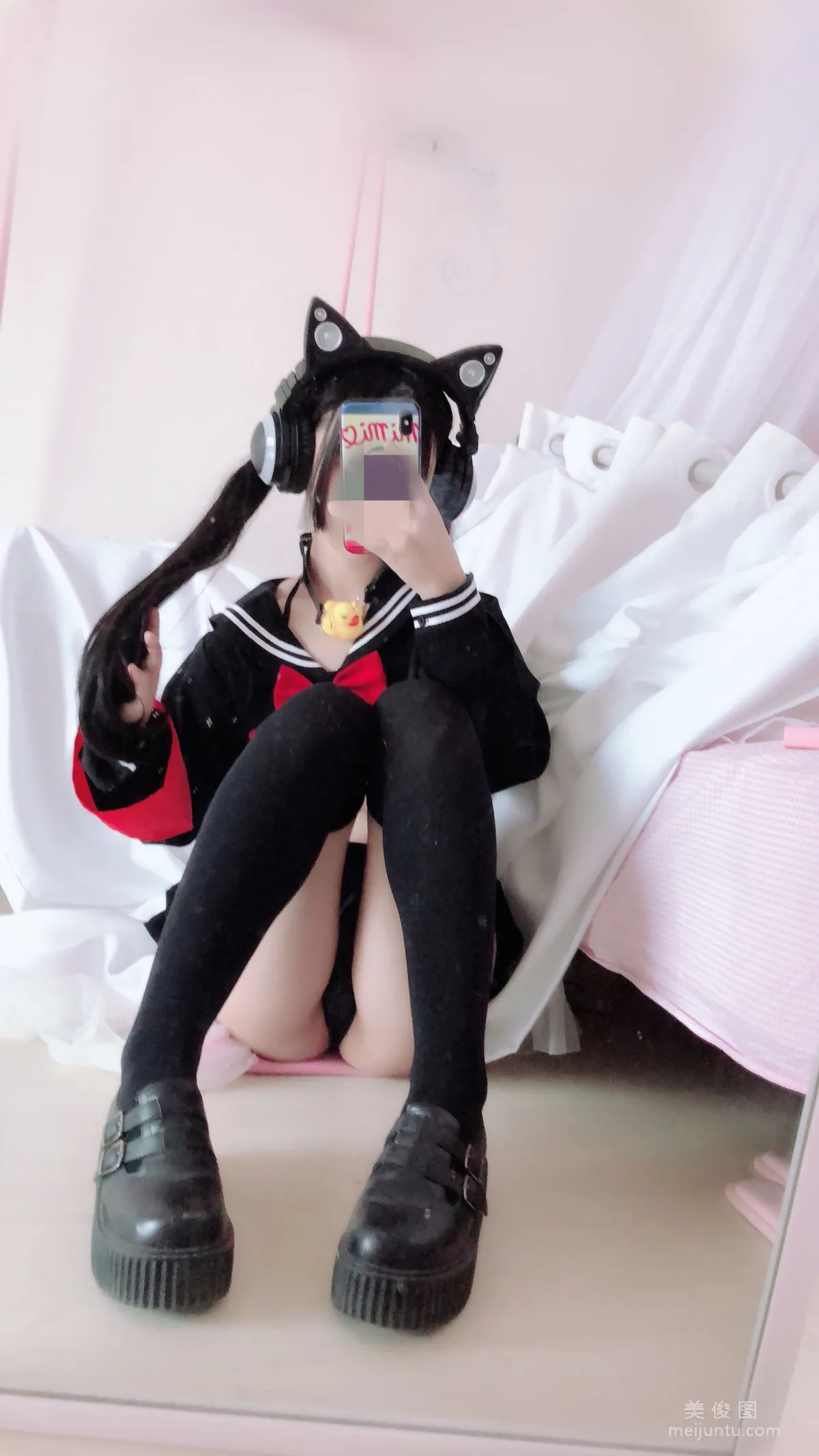 [網紅COSER] 桜井甯甯 - 半乳制服 寫真集 64