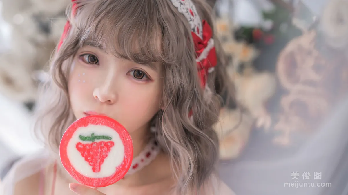 [網紅COSER] 瘋貓ss - 水手服和睡衣 寫真集 36