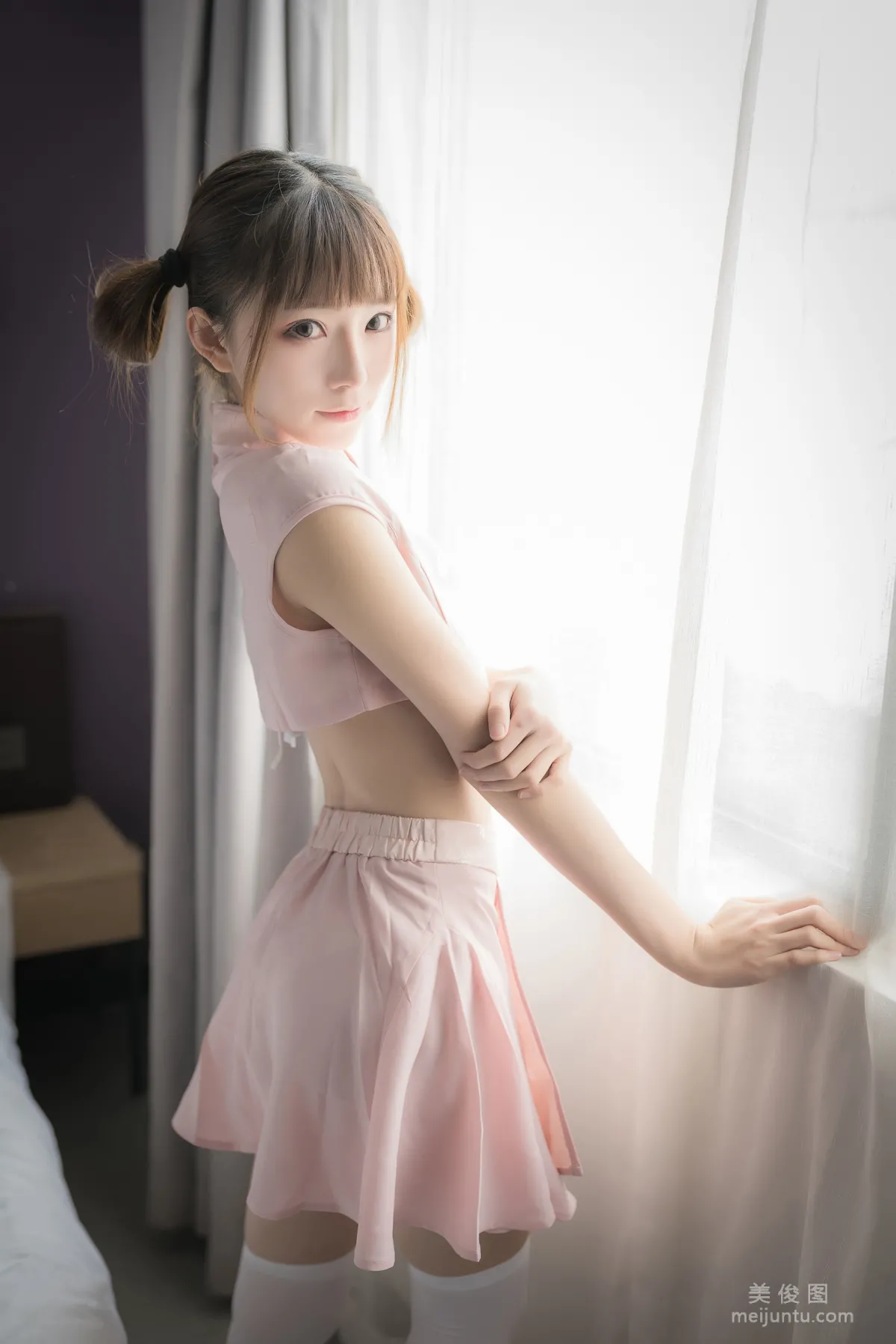[網紅COSER] Kitaro_绮太郎 - 粉色團子 寫真集 34