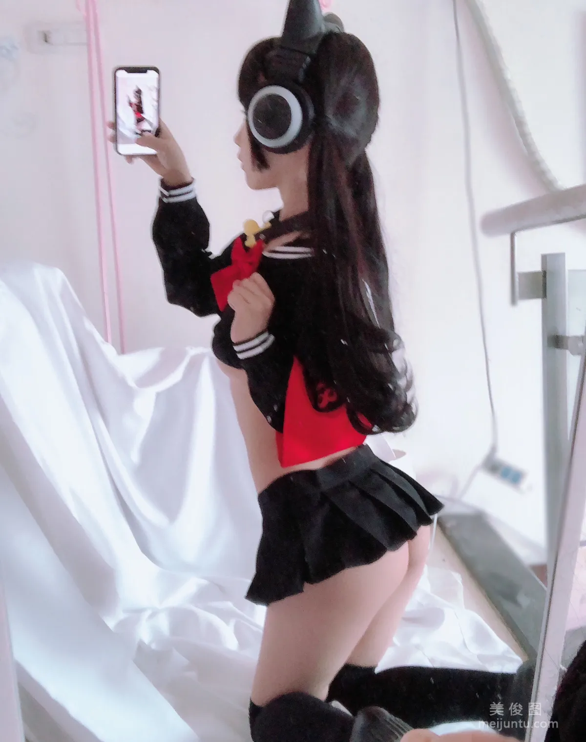 [網紅COSER] 桜井甯甯 - 半乳制服 寫真集 17