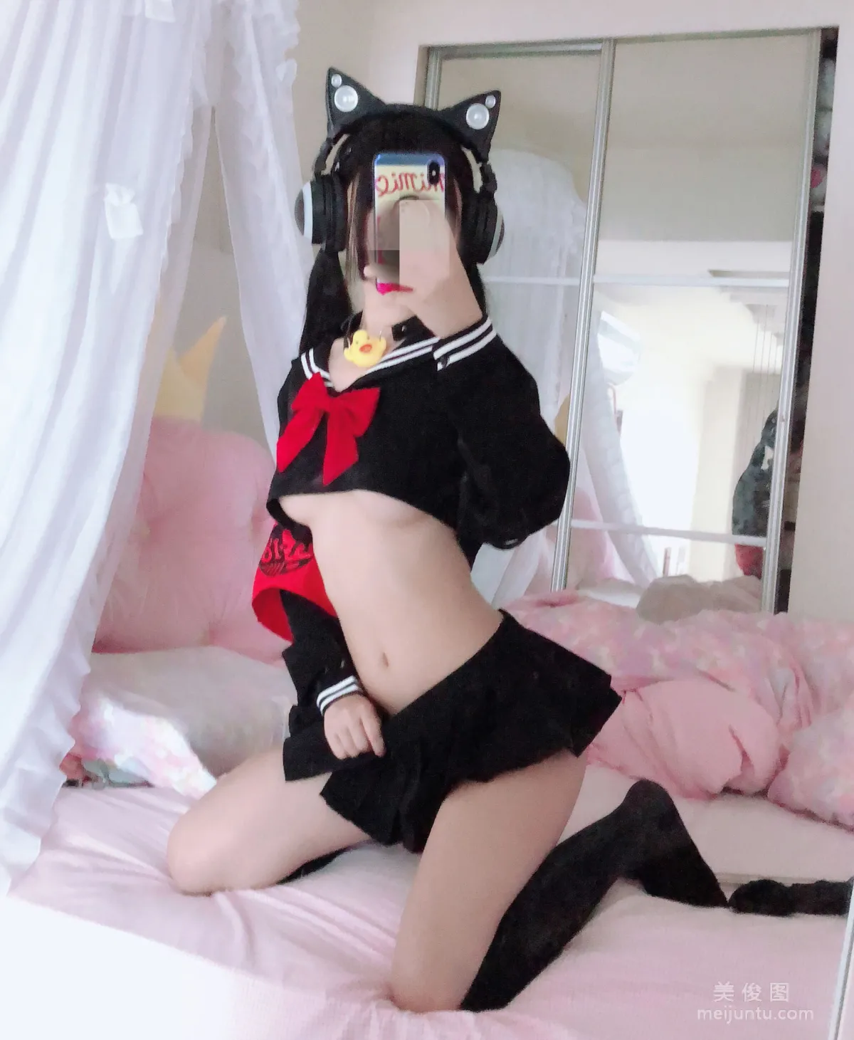 [網紅COSER] 桜井甯甯 - 半乳制服 寫真集 47