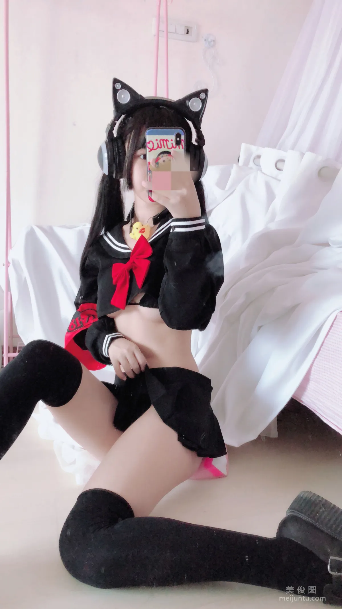 [網紅COSER] 桜井甯甯 - 半乳制服 寫真集 37