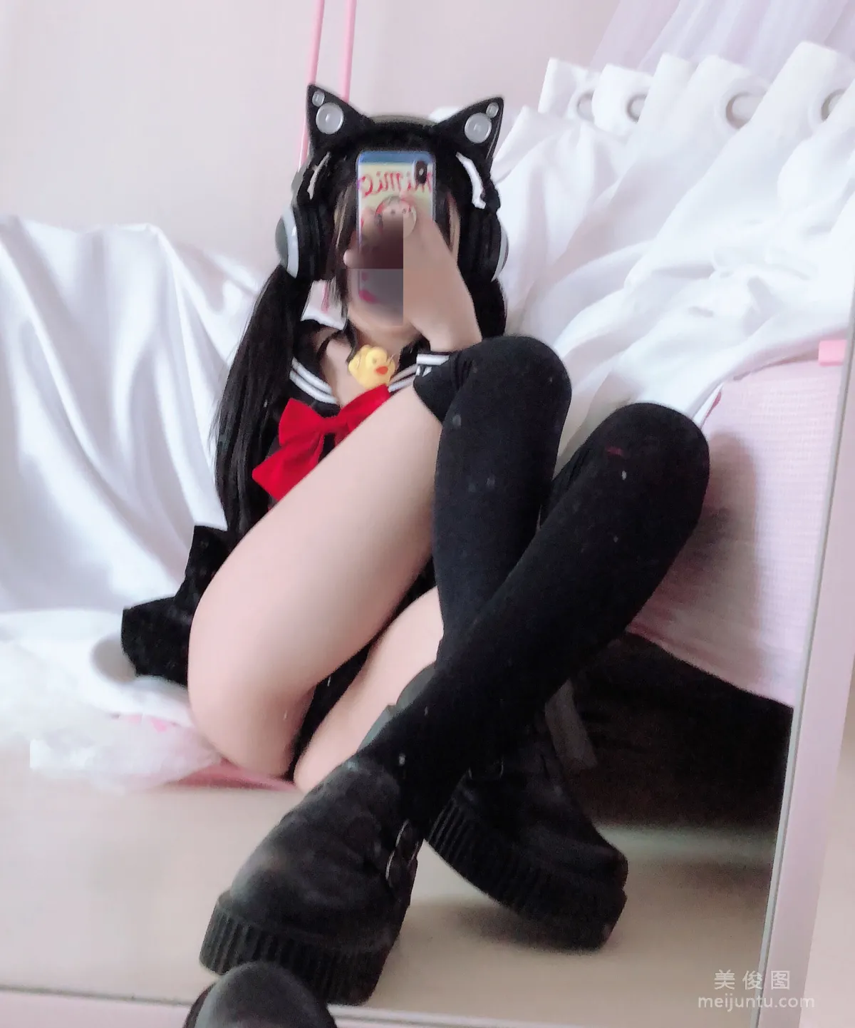 [網紅COSER] 桜井甯甯 - 半乳制服 寫真集 28