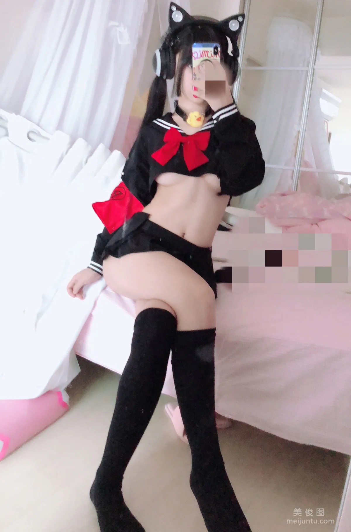 [網紅COSER] 桜井甯甯 - 半乳制服 寫真集 35
