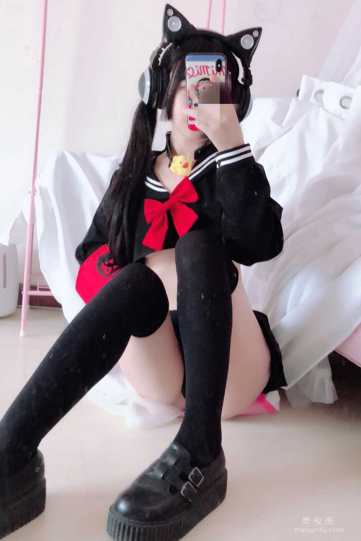 [網紅COSER] 桜井甯甯 - 半乳制服 寫真集 42