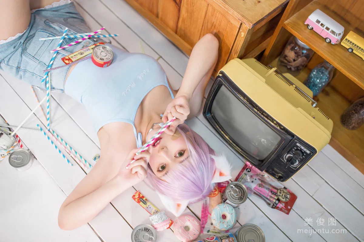 [網紅COSER] 黑貓貓OvO - 養貓小課堂 寫真集 14