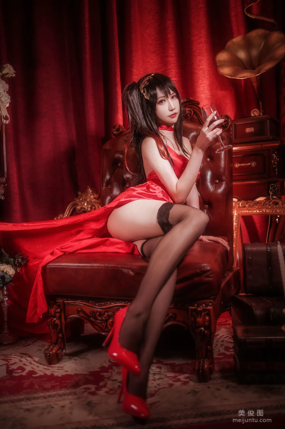 [網紅COSER] 動漫博主阮邑_Fairy - 大鳳禮服 寫真集 2