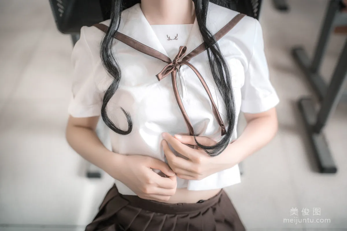[網紅COSER] 瘋貓ss - 水手服和睡衣 寫真集 10