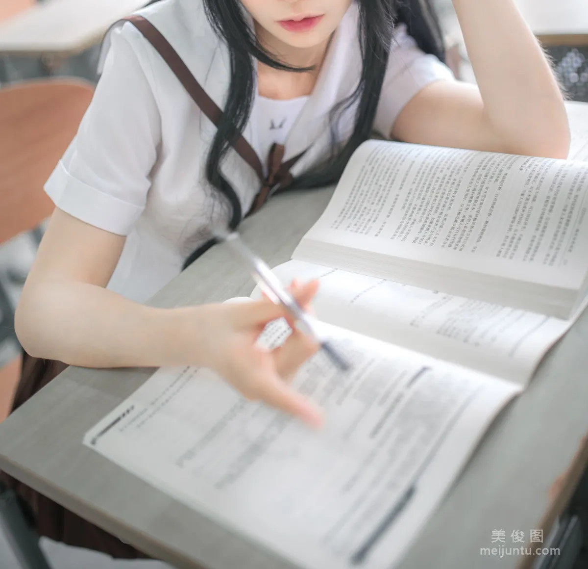[網紅COSER] 瘋貓ss - 水手服和睡衣 寫真集 6