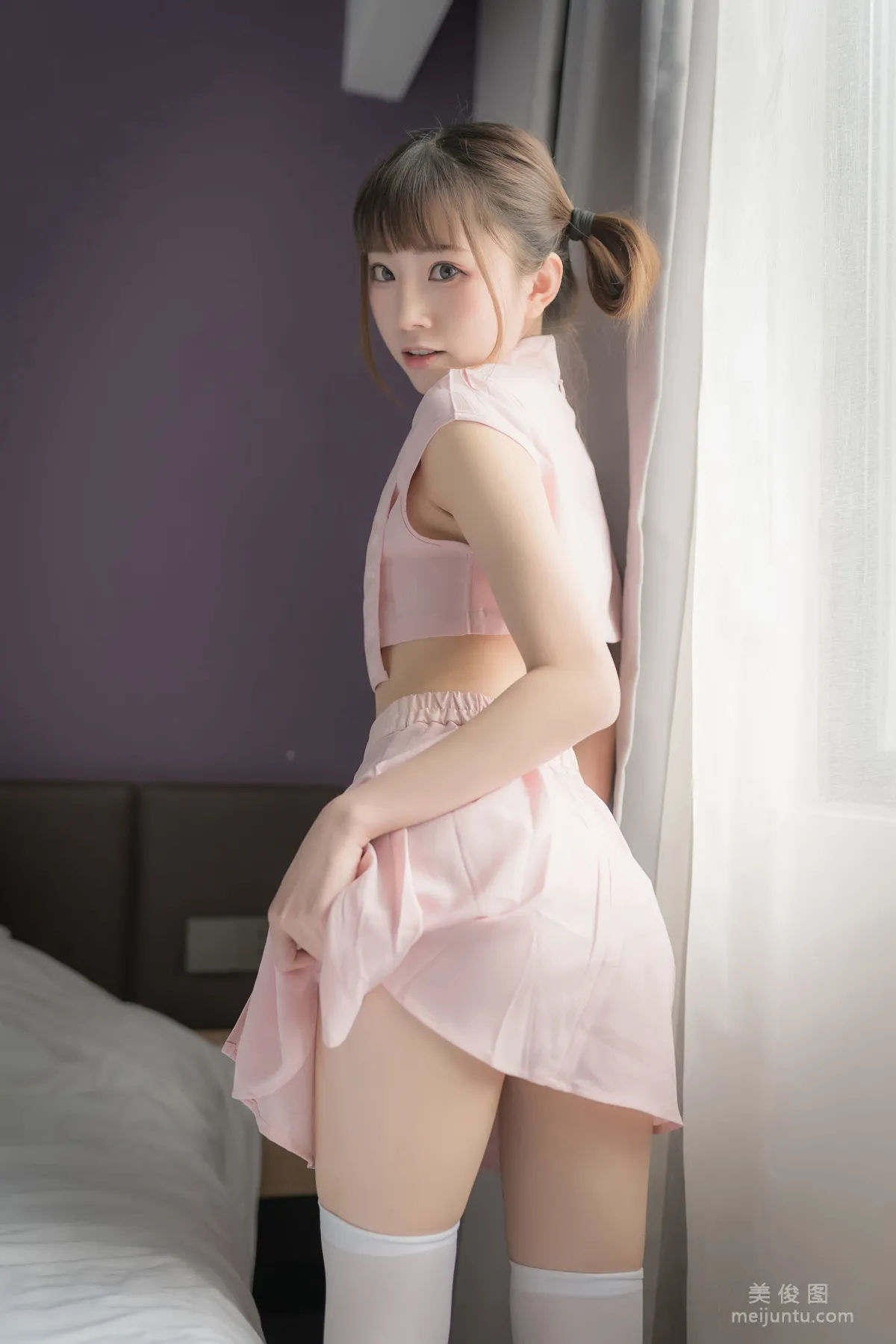 [網紅COSER] Kitaro_绮太郎 - 粉色團子 寫真集 21