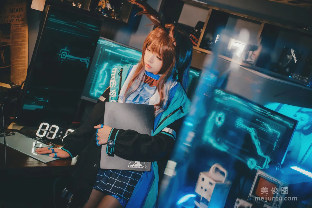 [網紅COSER] 貓君君MaoJun - 明日方舟 阿米娅 41