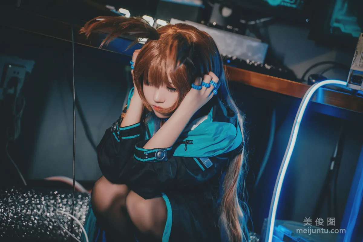 [網紅COSER] 貓君君MaoJun - 明日方舟 阿米娅 39