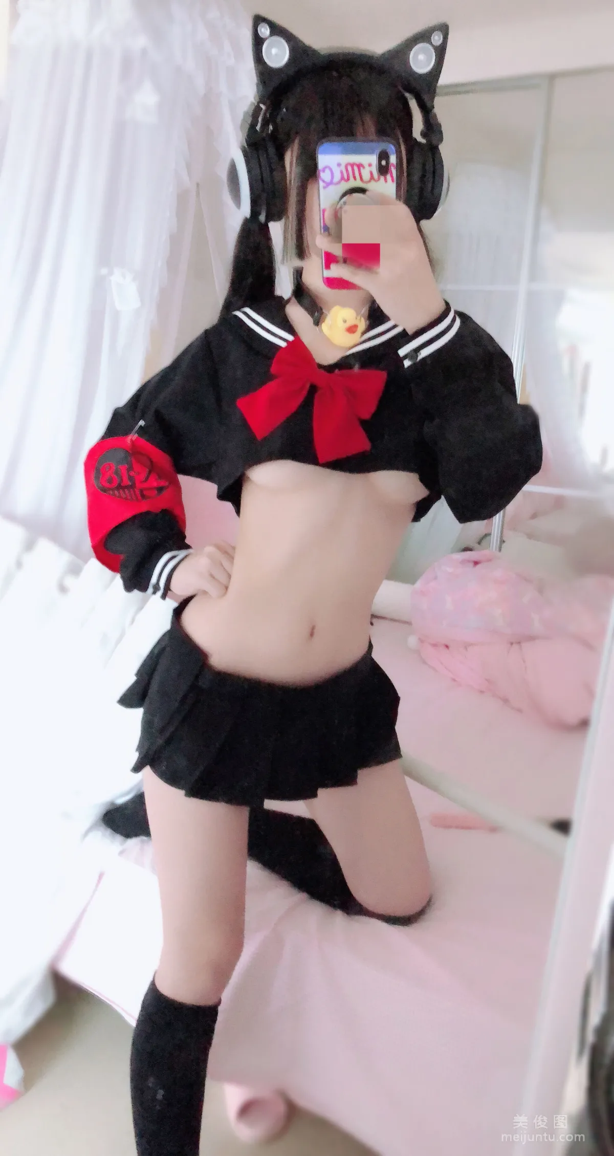 [網紅COSER] 桜井甯甯 - 半乳制服 寫真集 24