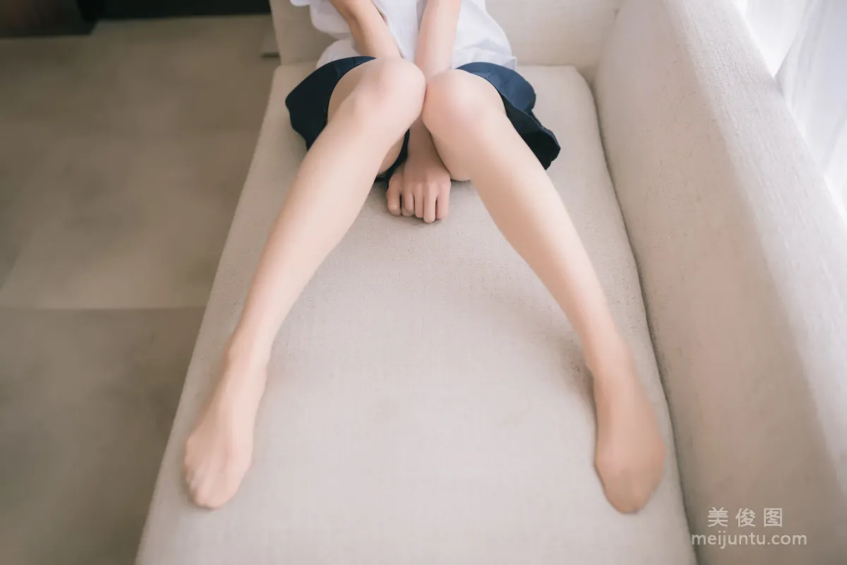 [網紅COSER] Kitaro_绮太郎 - JK小姐姐 寫真集 35