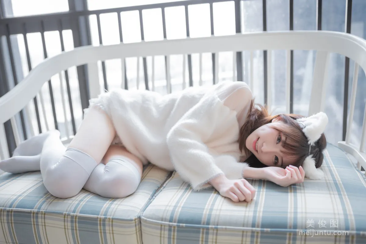 [網紅COSER] 動漫博主Kitaro_绮太郎 - 白喵女友 寫真集 38