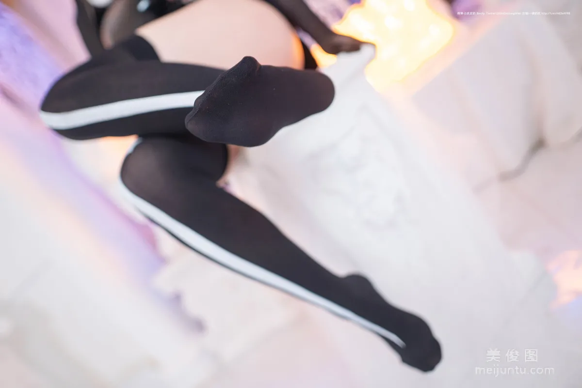 [網紅COSER] 皮皮奶可可愛了啦 - 系帶修女 寫真集 35