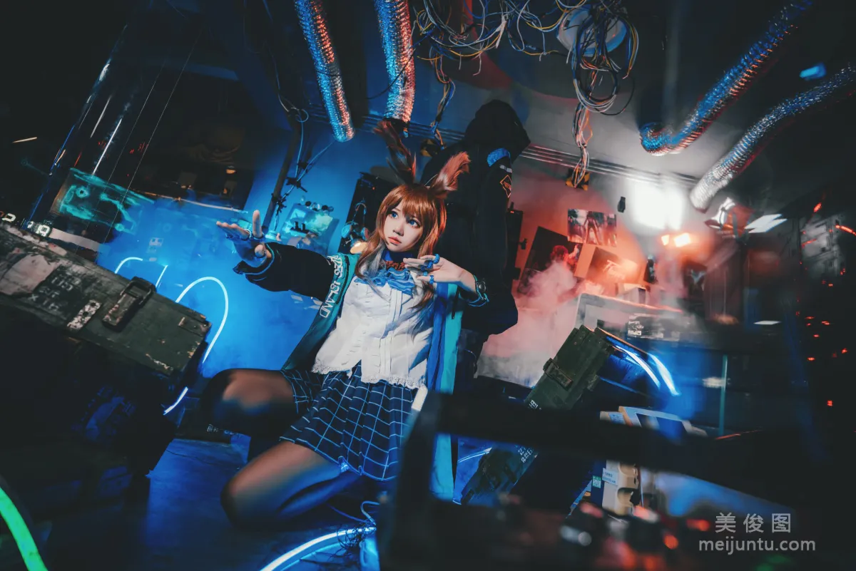 [網紅COSER] 貓君君MaoJun - 明日方舟 阿米娅 30