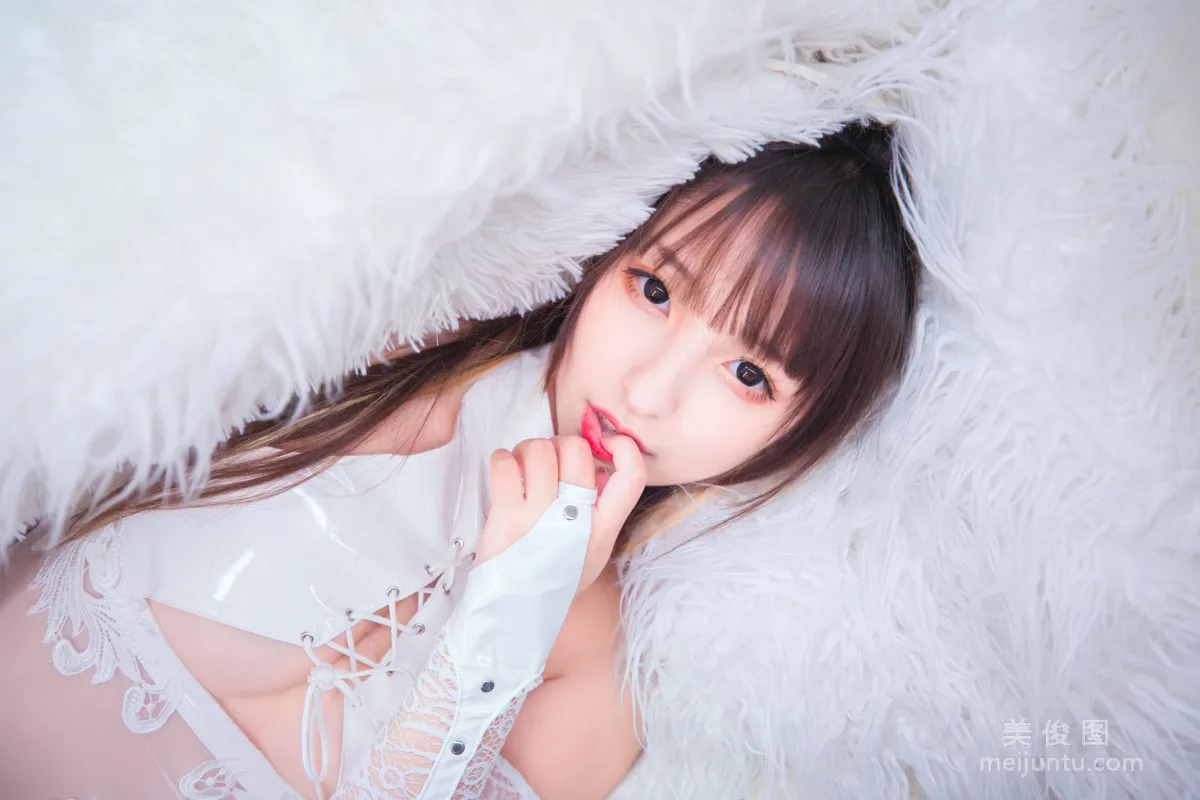 [網紅COSER] 神楽闆真冬之風と月-白旗袍 寫真集 42