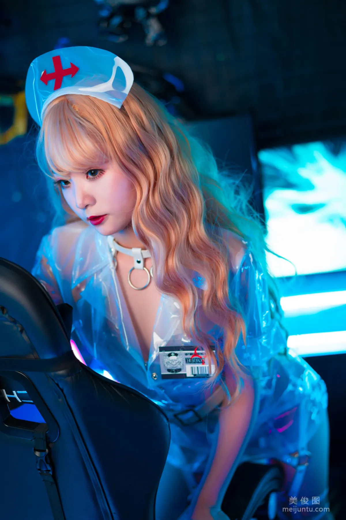 [網紅COSER] 萌妹是青水 - 歪萌護士 寫真集 6