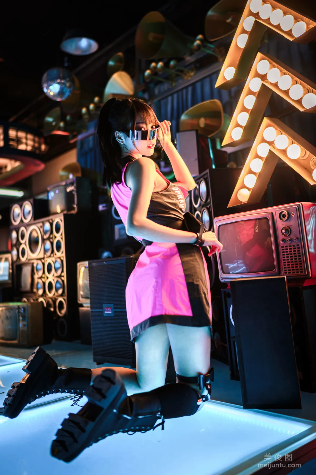 [網紅COSER] 周叽是可愛兔兔 - 銀河社區 2 寫真集 3