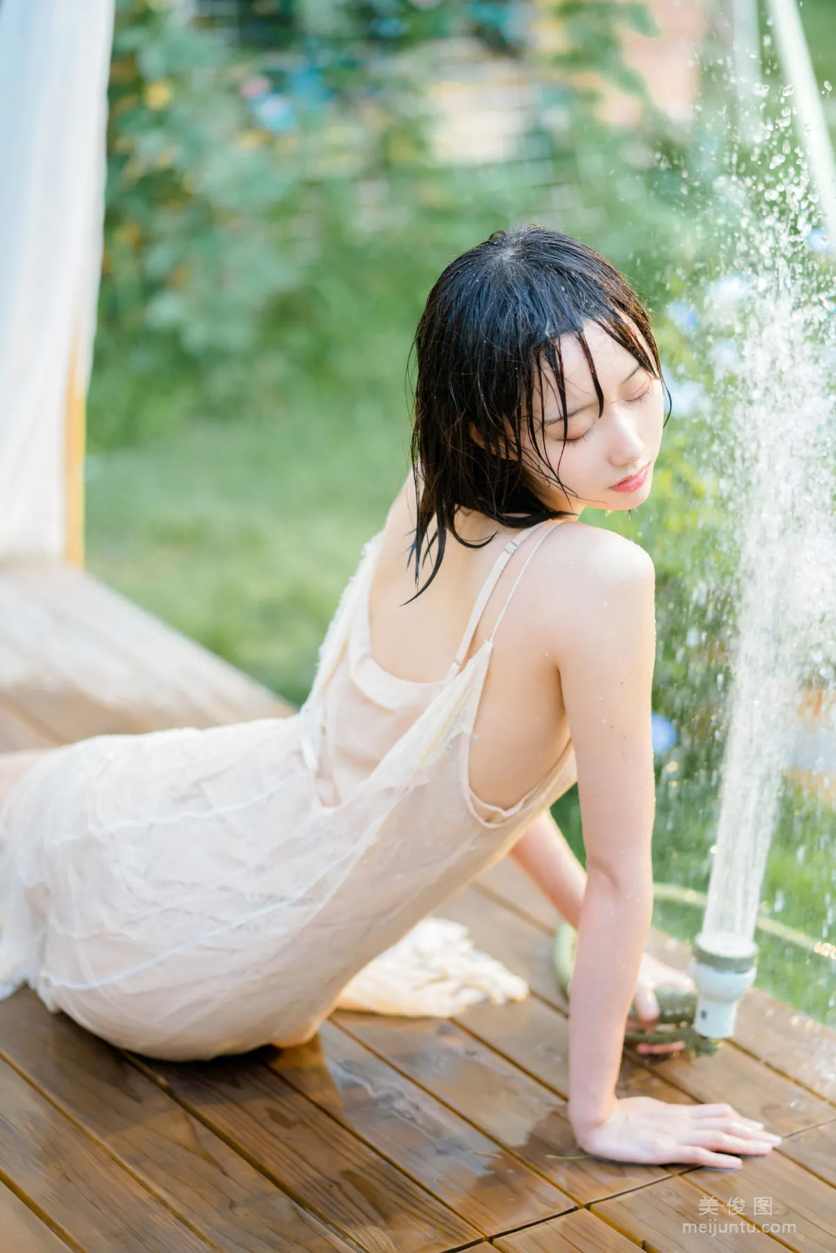 [網紅COSER] 木綿綿OwO - 濕潤微風 寫真集 46