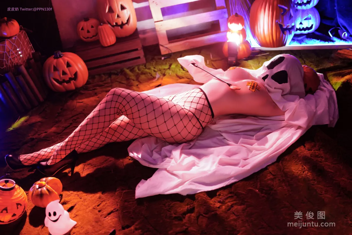 [網紅COSER] 皮皮奶可可愛了啦 - 萬聖節幽靈 寫真集 56