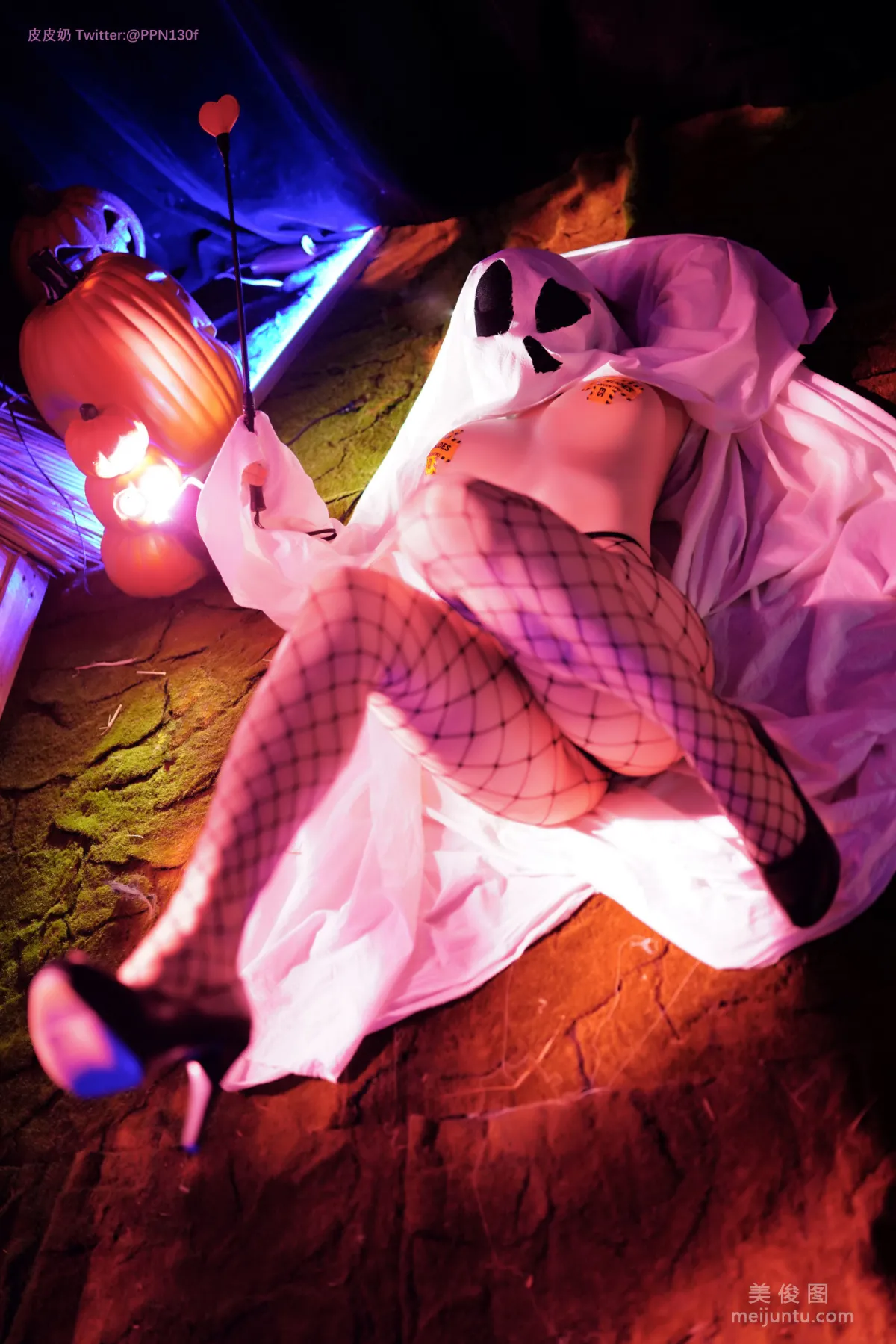 [網紅COSER] 皮皮奶可可愛了啦 - 萬聖節幽靈 寫真集 59
