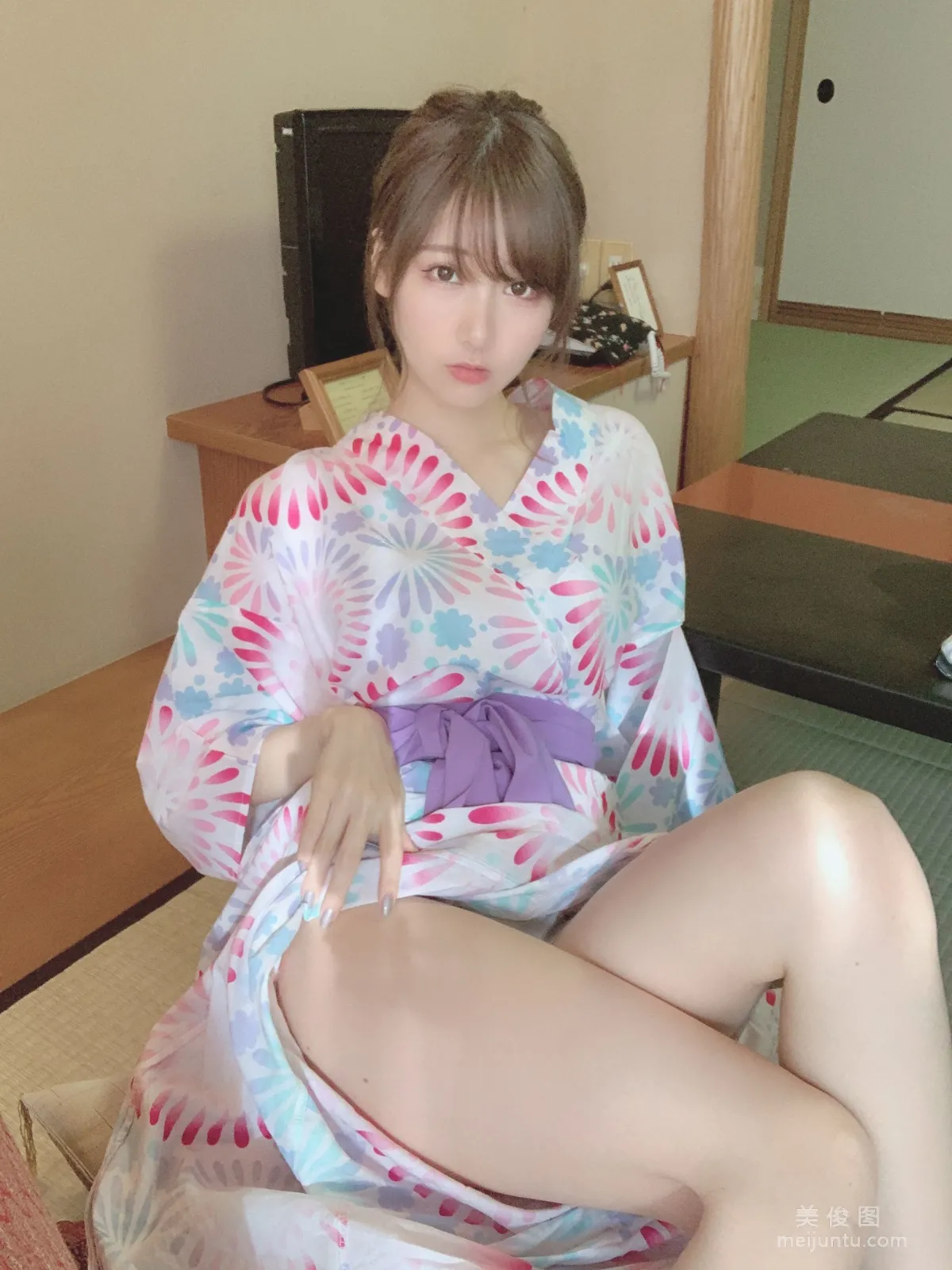 日本甜美COSERけんけん[fantia] 花火柄浴衣②(′∩ω・｀)ﾁﾗｯ!! 9