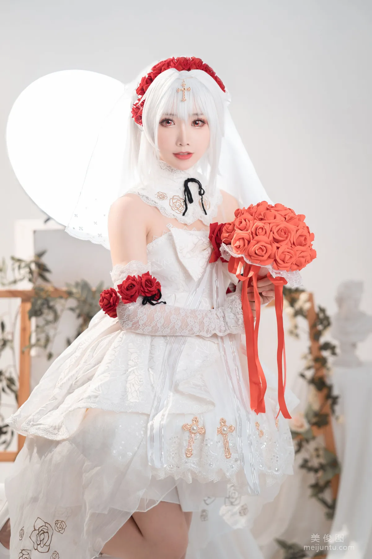 [網紅COSER] 面餅仙兒 - 德麗莎婚紗 寫真集 5