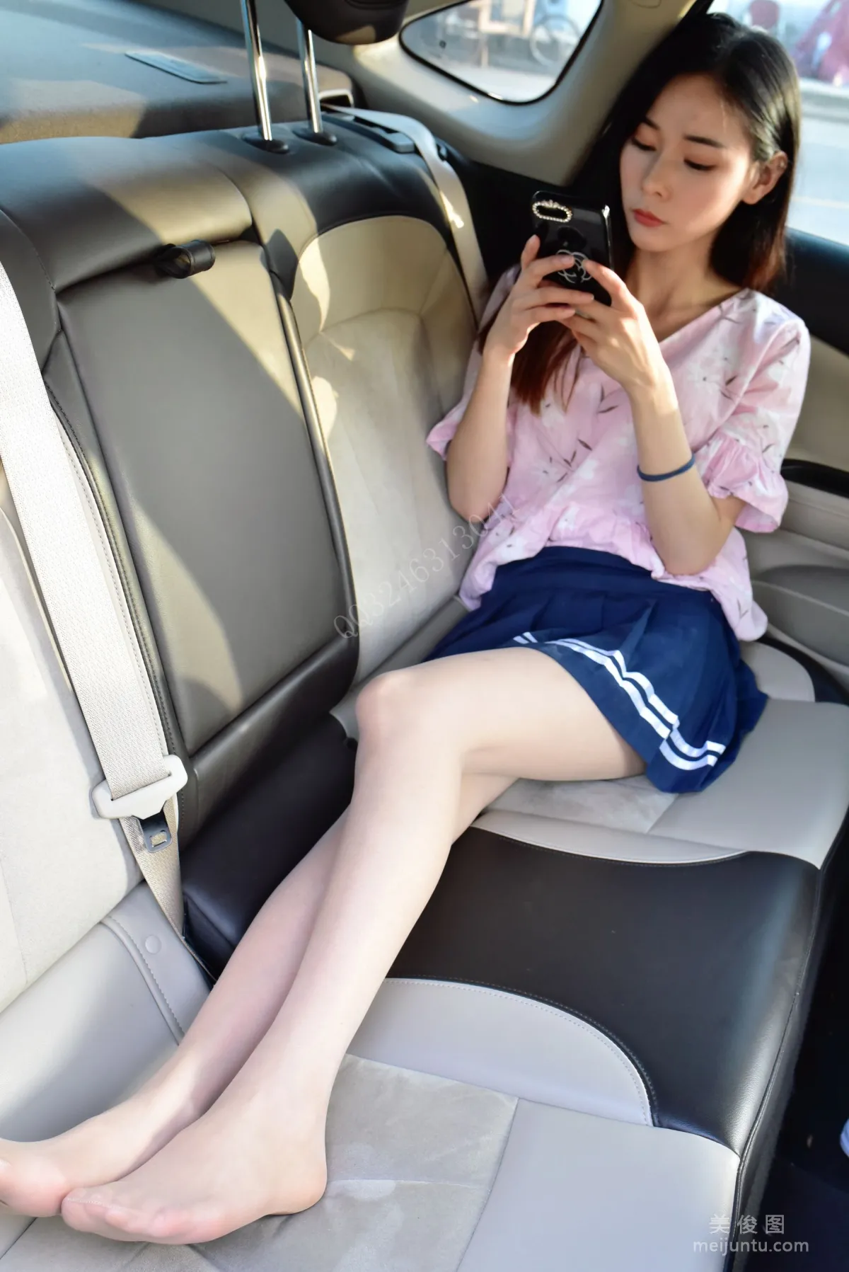 [大生模拍] No.055 婉儿 - 经典肉丝配黑高35