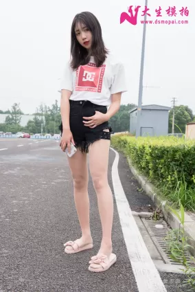 [大生模拍] No.136 珠珠 - 壓馬路的肉絲腿