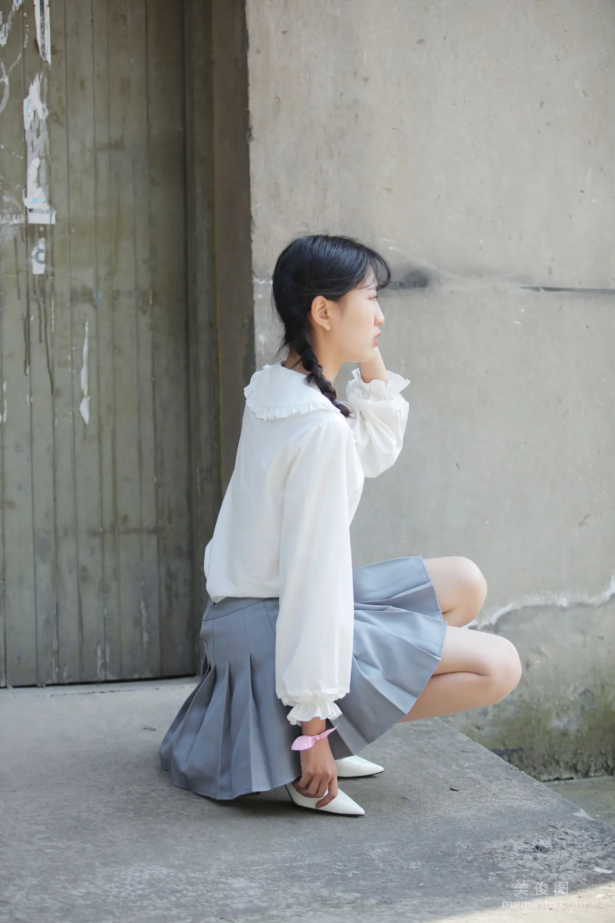 [奈絲] NO.072 小橙子 - 紮馬尾辮 穿白褶裙 5
