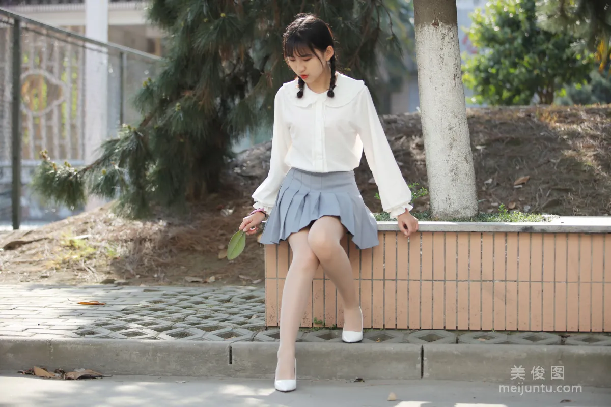 [奈絲] NO.072 小橙子 - 紮馬尾辮 穿白褶裙 28
