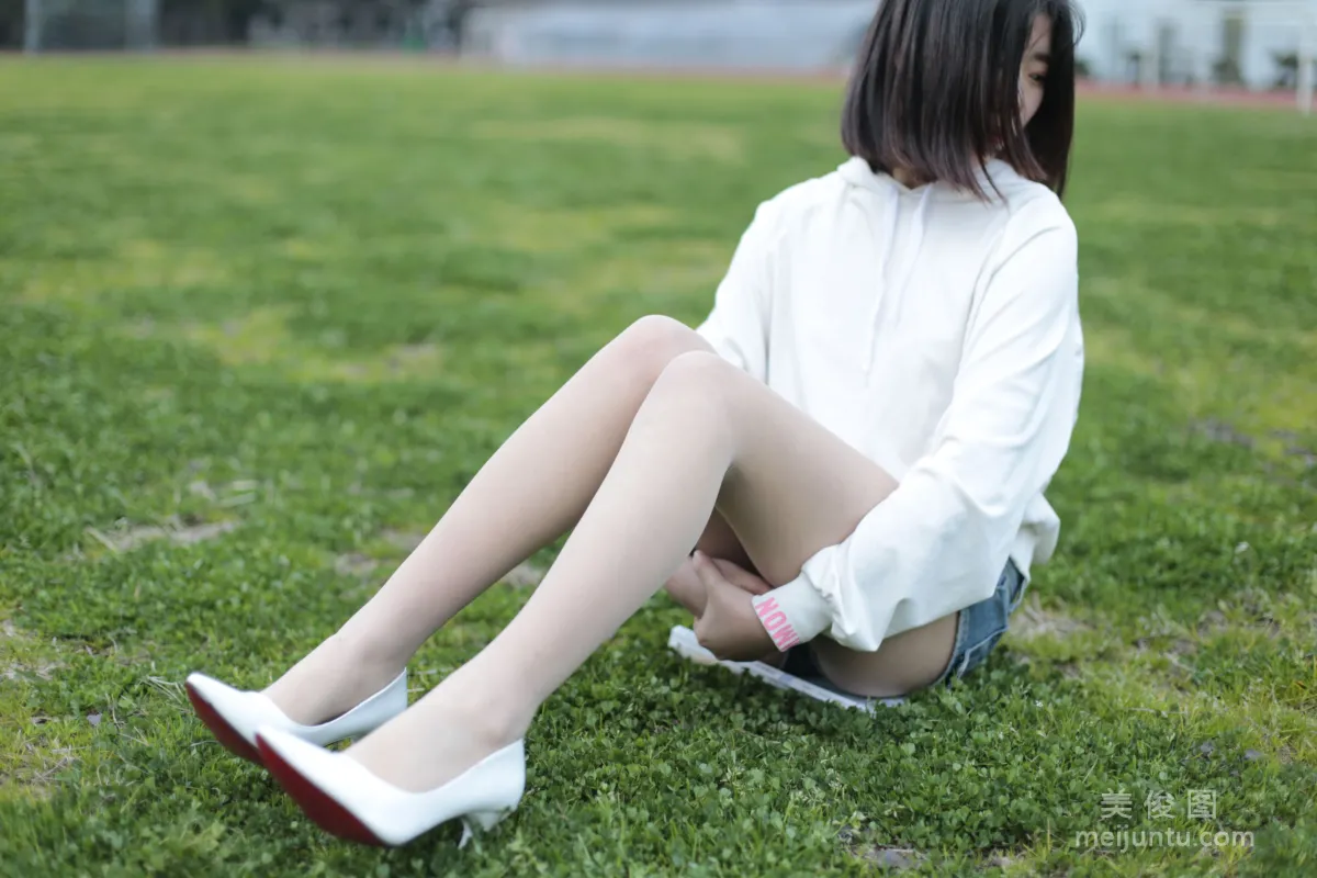 [奈絲] NO.034 喵璃 - 穿過運動場的青春氣息 19