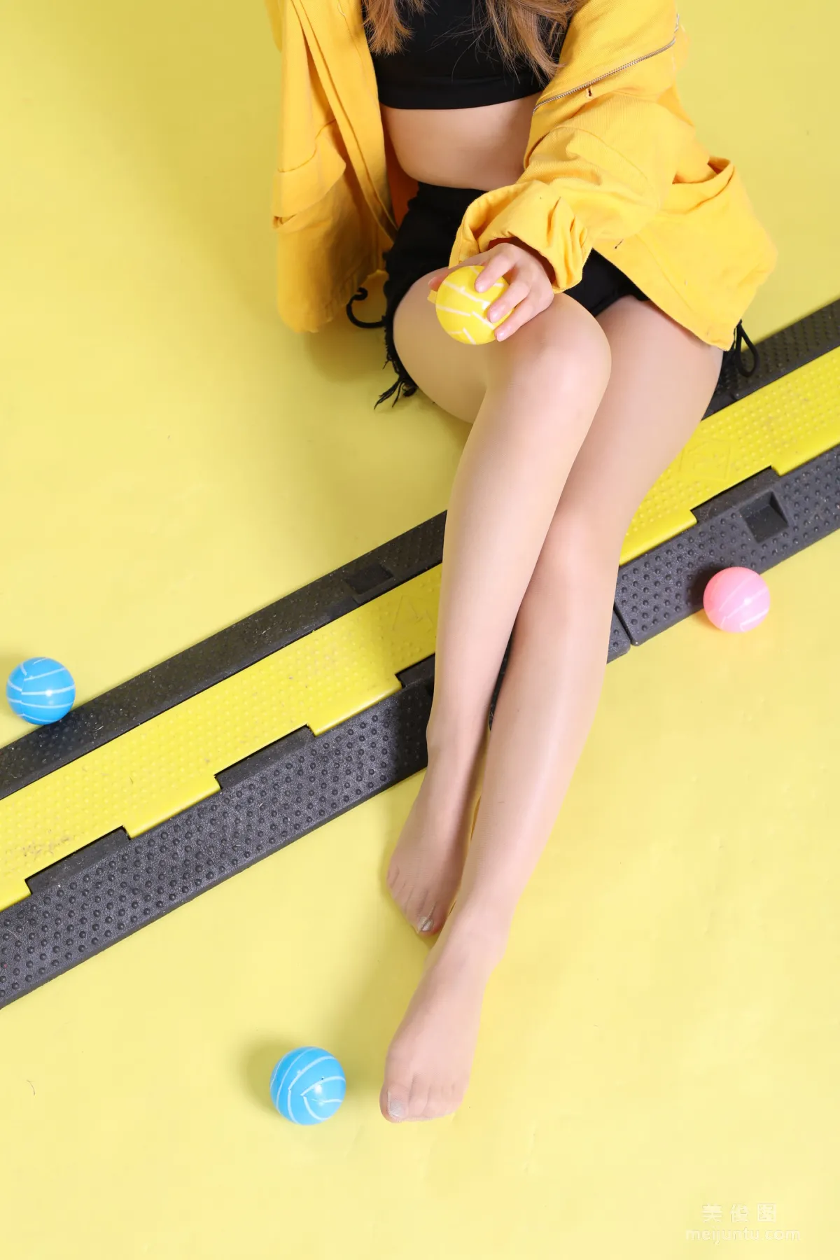 [奈絲] NO.021 高高 - 黃橙色的運動系少女 23