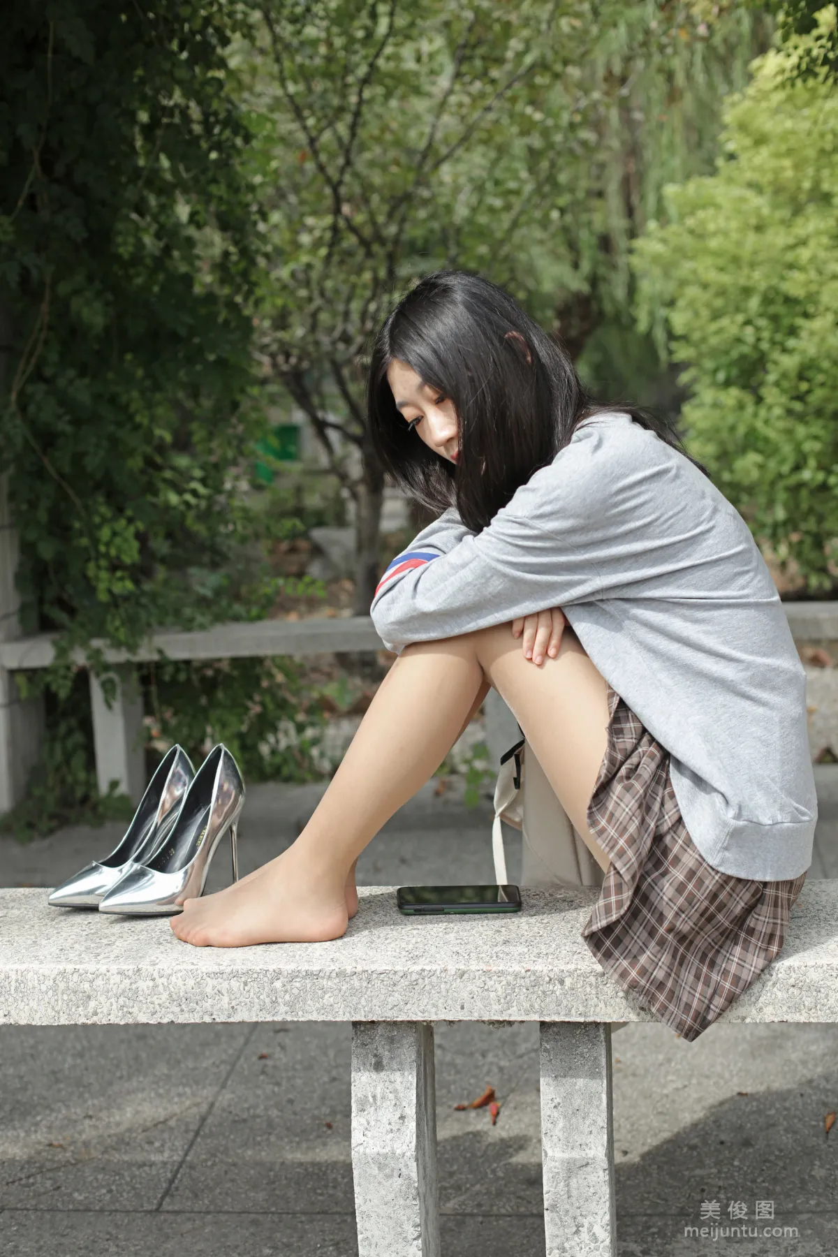 [奈丝] NO.147 翼宁 - 长腿石凳上的软妹17