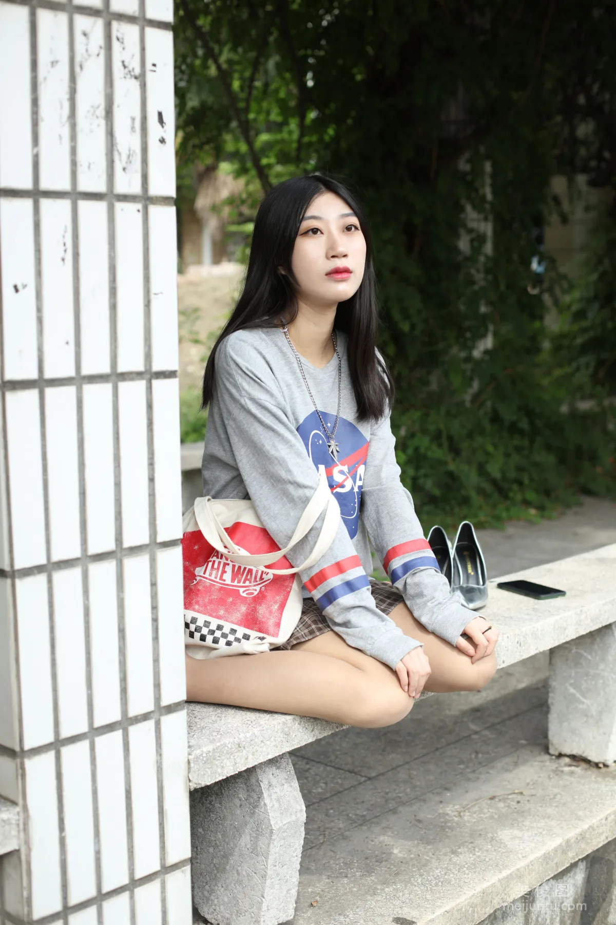 [奈丝] NO.147 翼宁 - 长腿石凳上的软妹30